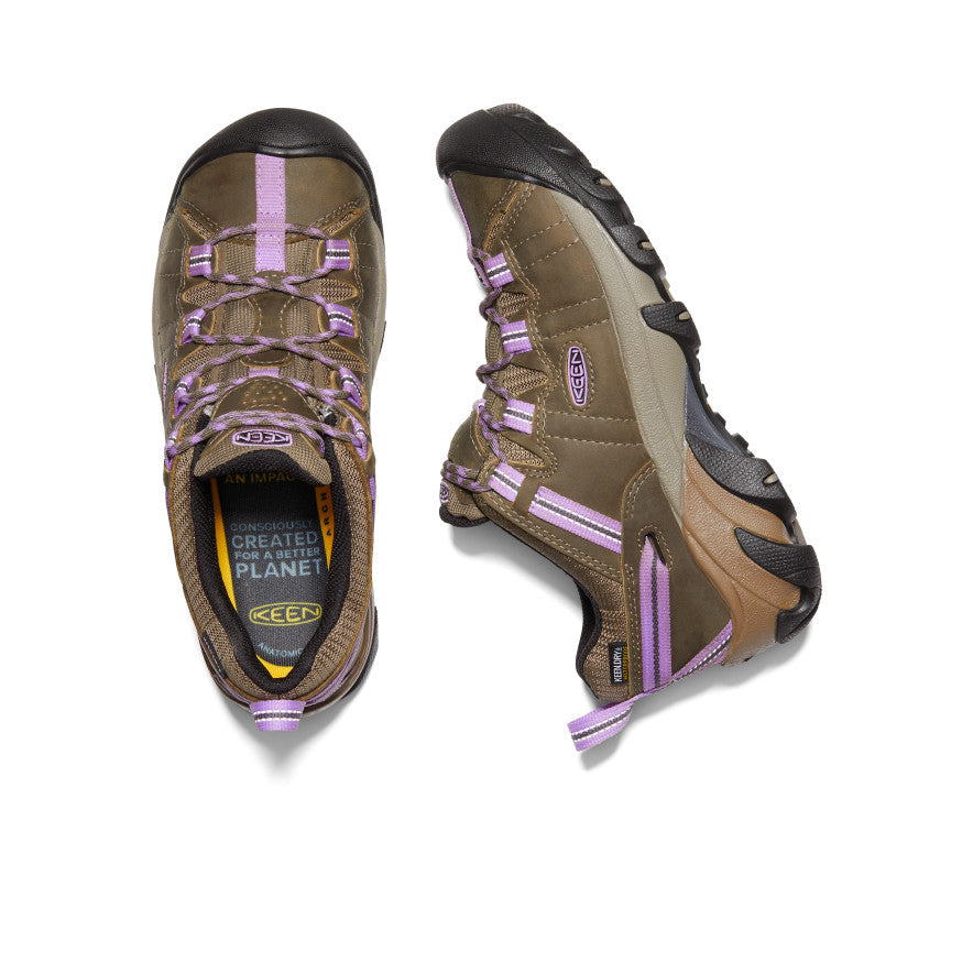 Timberwolf/English Lavender